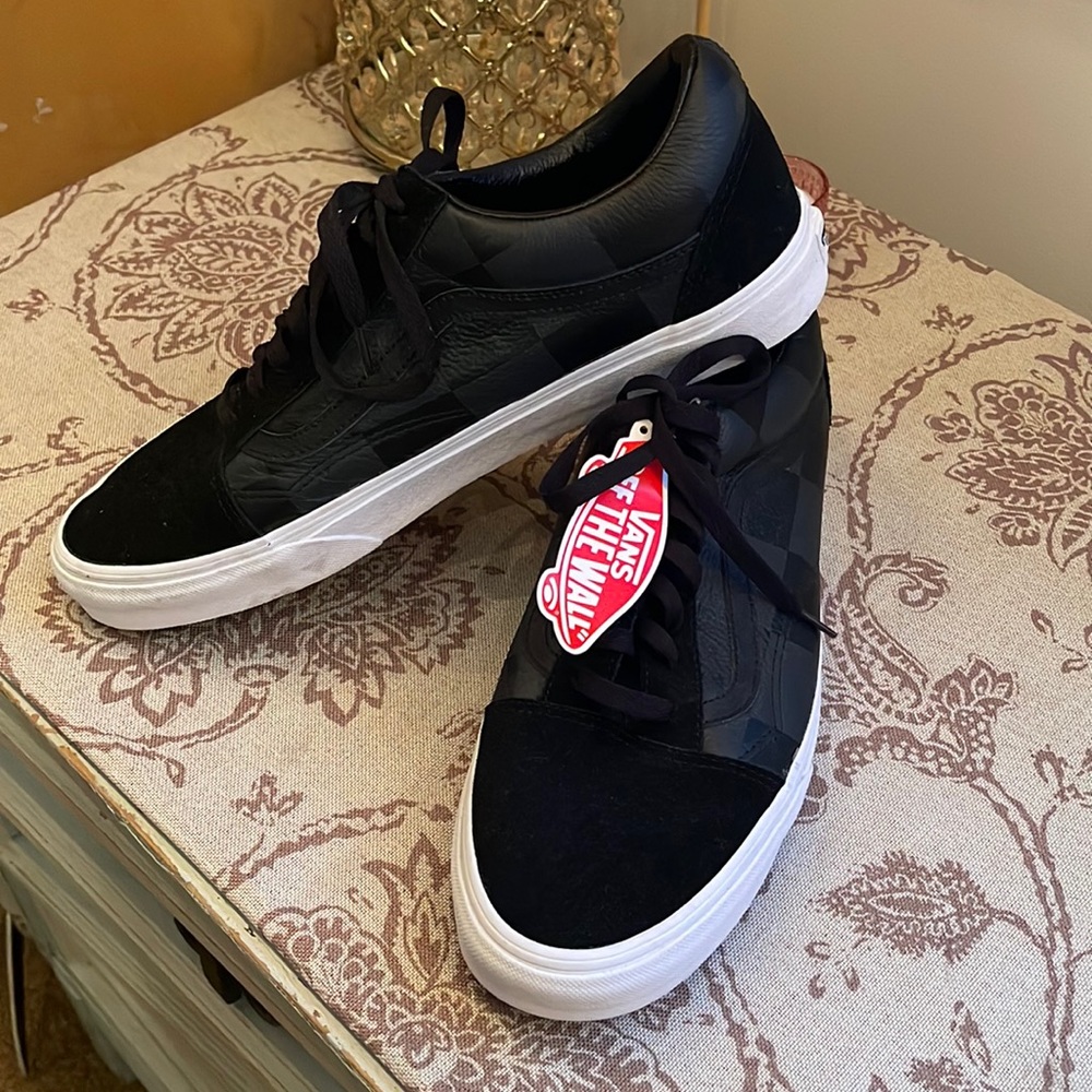 Men’s Black Leather Checkered Vans